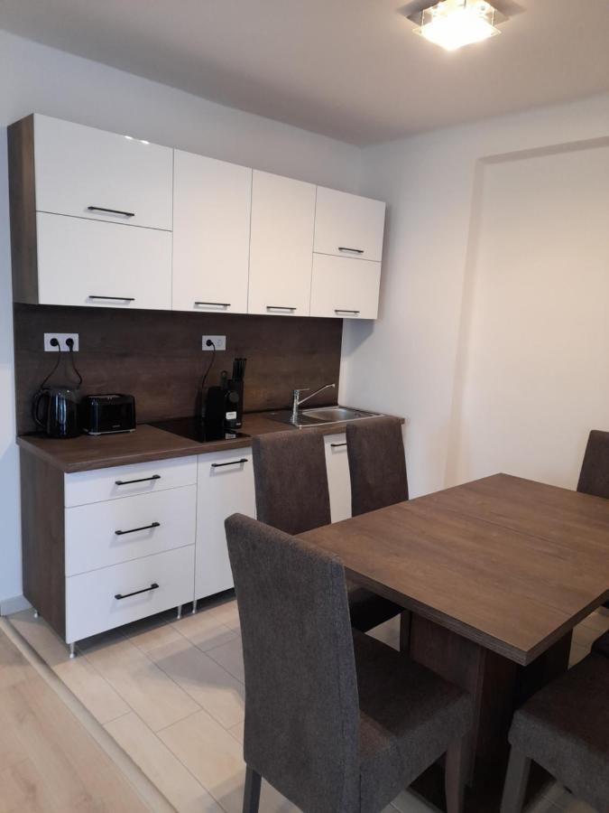 Orion Panzio Bed & Breakfast Hajduszoboszlo Bagian luar foto