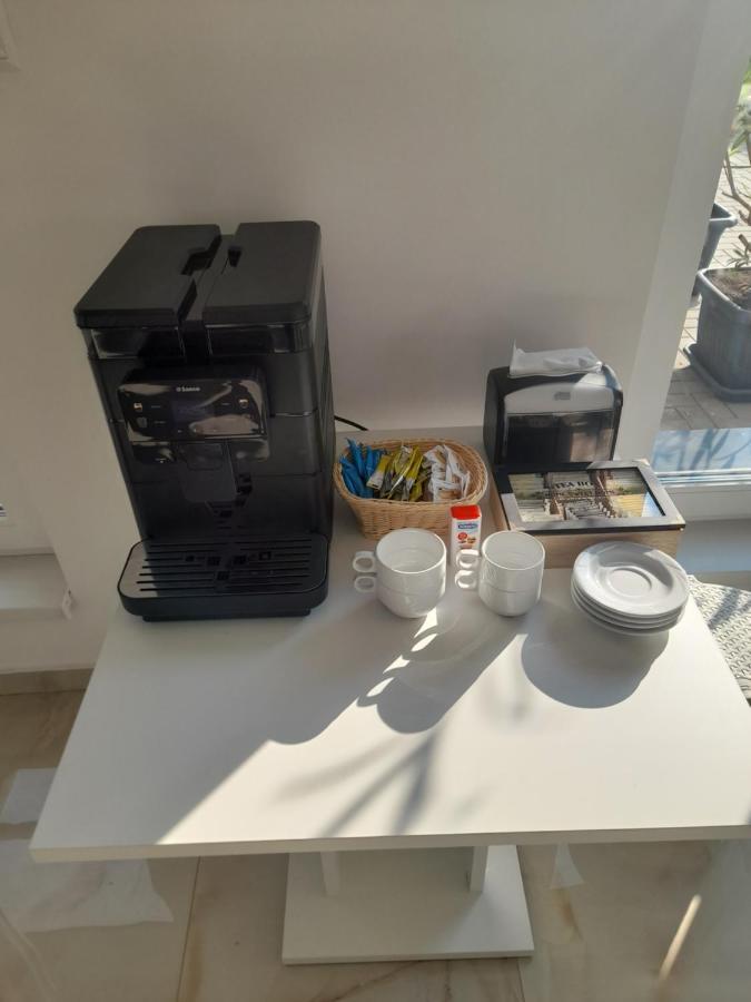 Orion Panzio Bed & Breakfast Hajduszoboszlo Bagian luar foto